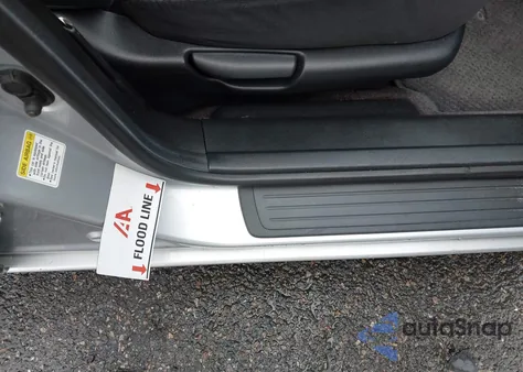 2006 Honda Accord 2.4 Ex z USA, uszkodzony, nr VIN 1HGCM56776A137282